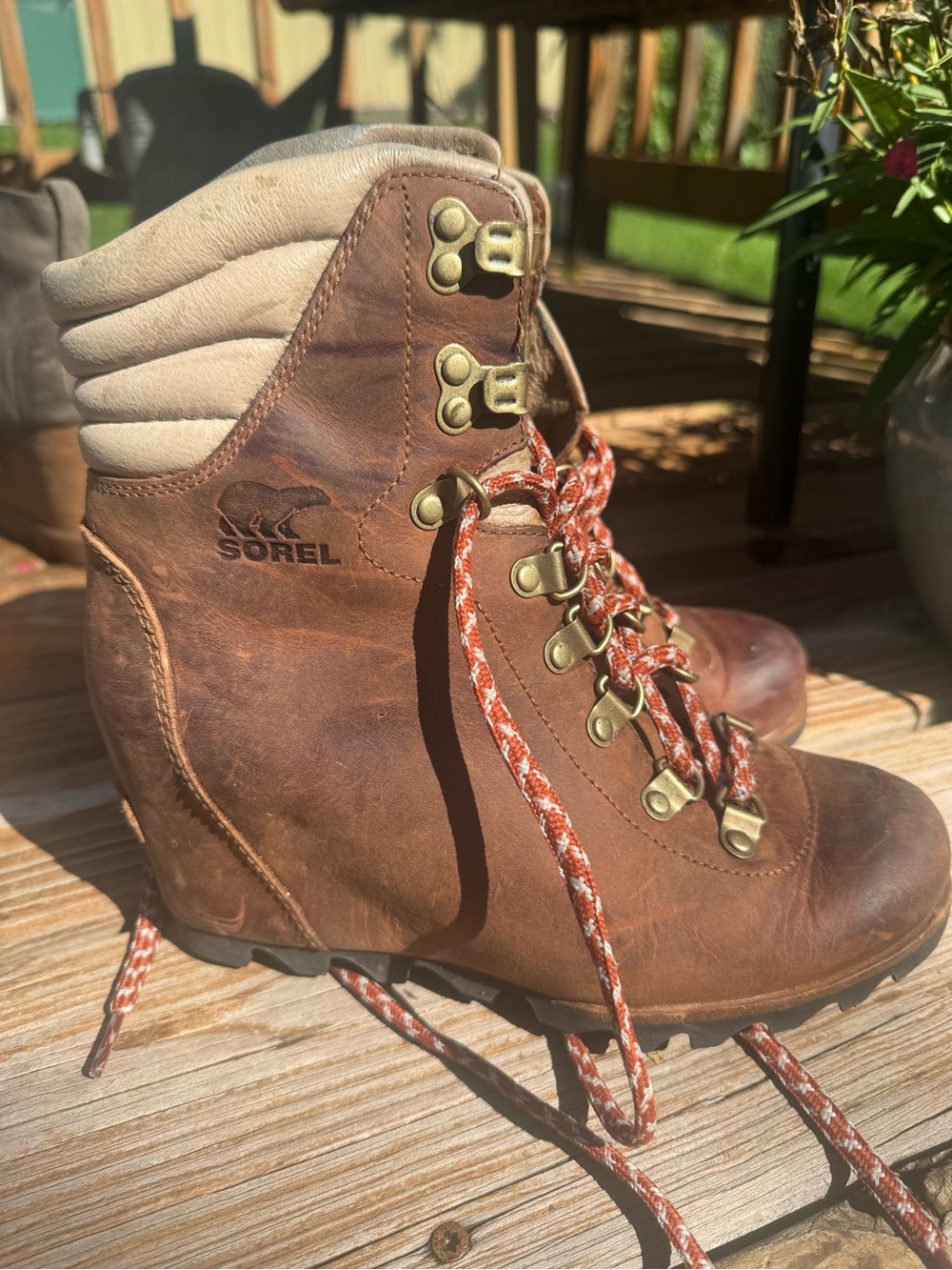 Sorel Brown Leather Lace-Up Wedge Ankle Boot with Cream Collar